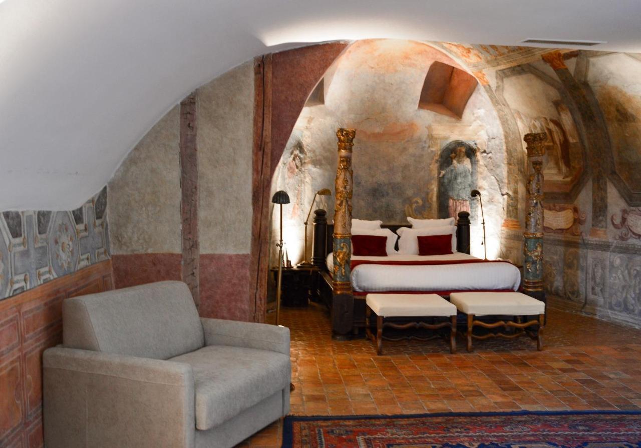 Chateau De Bagnols Bagian luar foto