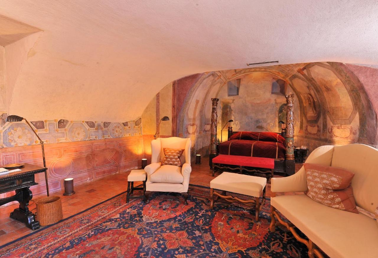 Chateau De Bagnols Bagian luar foto