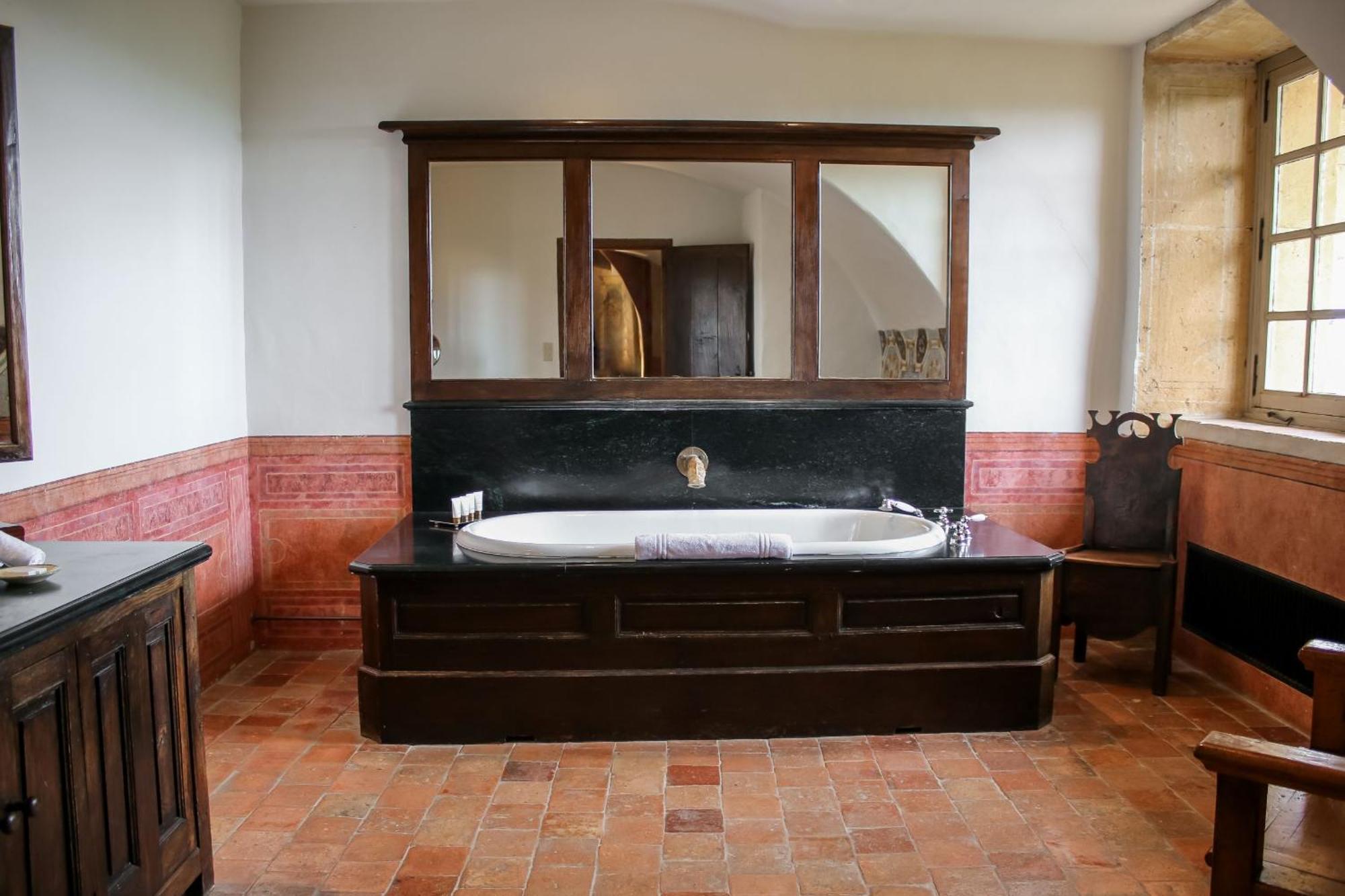 Chateau De Bagnols Bagian luar foto